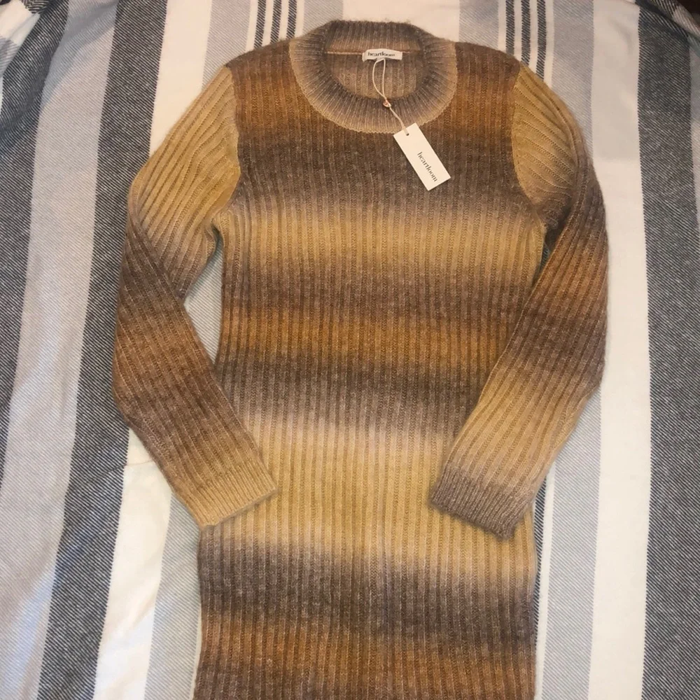 NWOT Heartloom long sleeve maxi dress - Picture 5 of 6